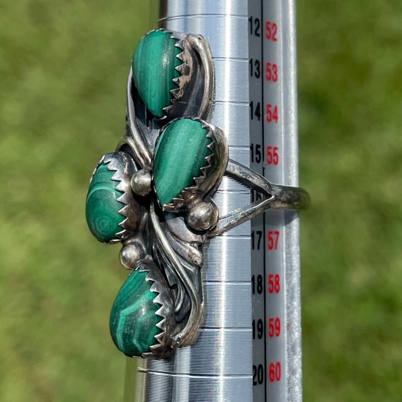 Scott Dave Navajo Sterling Silver Malachite Ring Size 7.75 - Picture 2 of 13